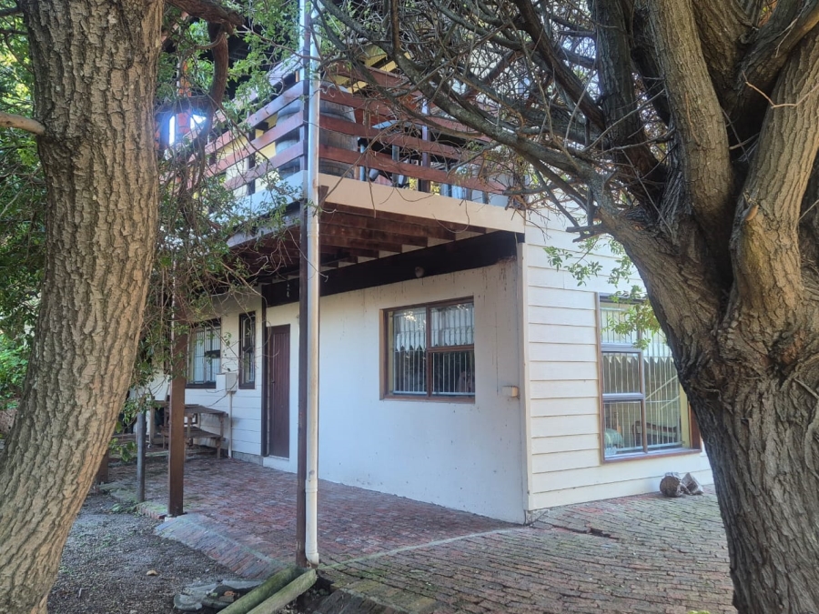 4 Bedroom Property for Sale in Palmiet Western Cape